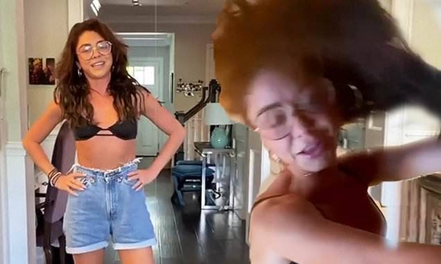 Sarah Hyland - Sarah Hyland wears a black bra and short shorts for the 'pushup challenge' - dailymail.co.uk