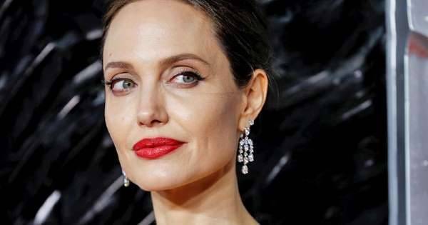 Angelina Jolie - Angelina Jolie donates $1 million to help volunteers feed hungry schoolchildren - msn.com