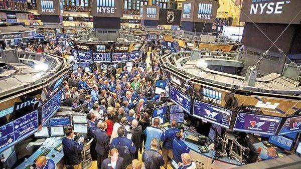 Wall Street rallies as job losses stir talk of more stimulus, Dow jumps 5% - livemint.com - New York - Usa - India