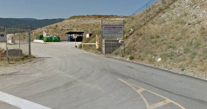 Summerland asking residents to temporarily avoid or limit visits to landfill during COVID-19 pandemic - globalnews.ca