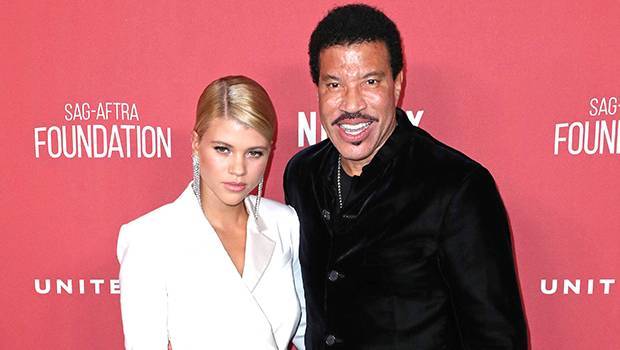 Sofia Richie - Scott Disick - Lionel Richie - Sofia Richie Posts Throwback Pic With Dad Lionel While Admitting That She’s ‘Missing’ Her Family - hollywoodlife.com
