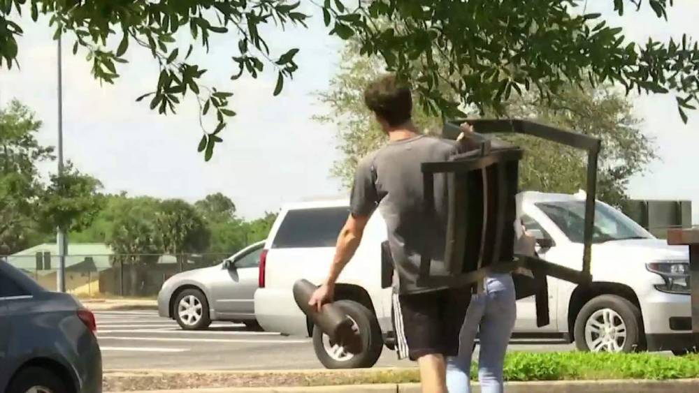 UCF students to receive partial refunds after being told to move out of dorms - clickorlando.com - state Florida
