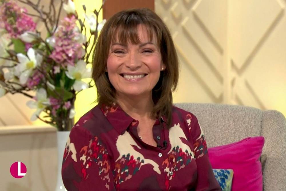 Lorraine Kelly - Dan Wootton - Lorraine Kelly reveals she has signed up as an NHS volunteer on Dan Wootton’s TalkRadio drivetime show - thesun.co.uk