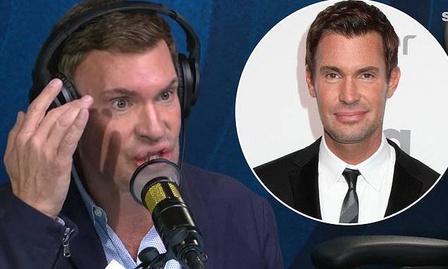 Jeff Lewis - Jeff Lewis reveals he has laid off half his employees as his design business is 'taking' in lockdown - dailymail.co.uk