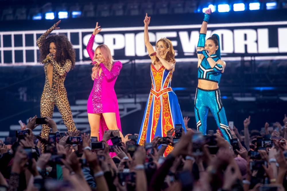 Mel 100 (100) - Mel B is desperate to reform the Spice Girls for another tour - thesun.co.uk