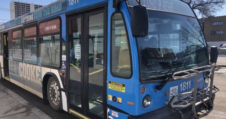 Coronavirus: Seven Saskatoon bus operators refuse to drive, citing safety concerns - globalnews.ca