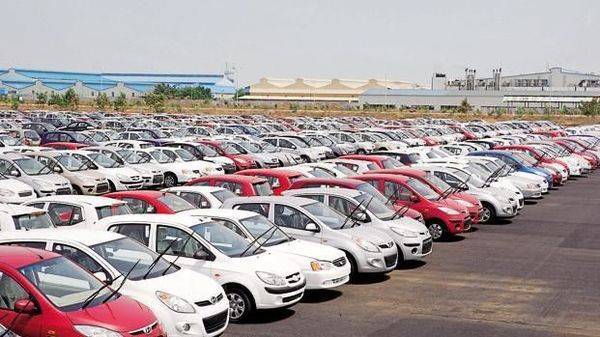 Supreme Court to hear auto dealers’ plea on unsold BS IV stock today - livemint.com - India - city Mumbai