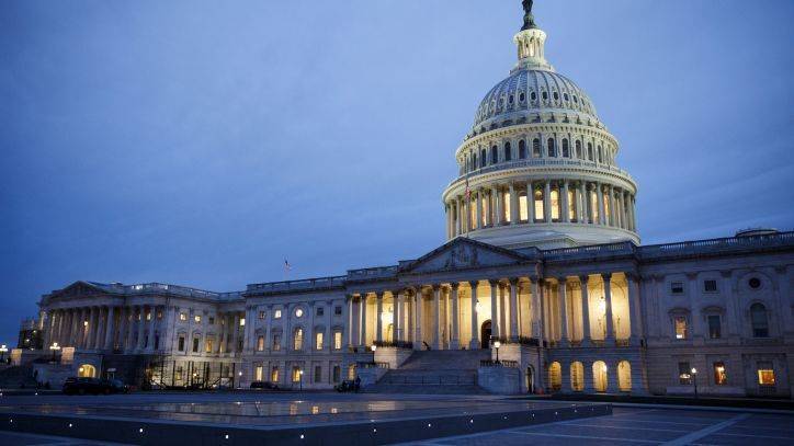 House debates $2.2T virus relief bill amid last-minute snag - fox29.com - Usa - Washington - city Washington