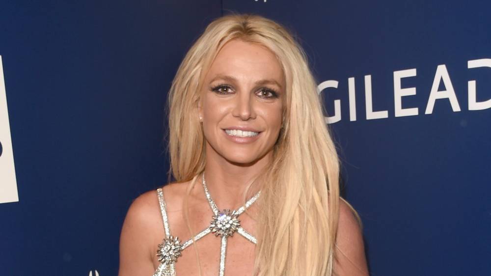 Britney Spears - Britney Spears puts on fashion show while 'bored' in quarantine - foxnews.com