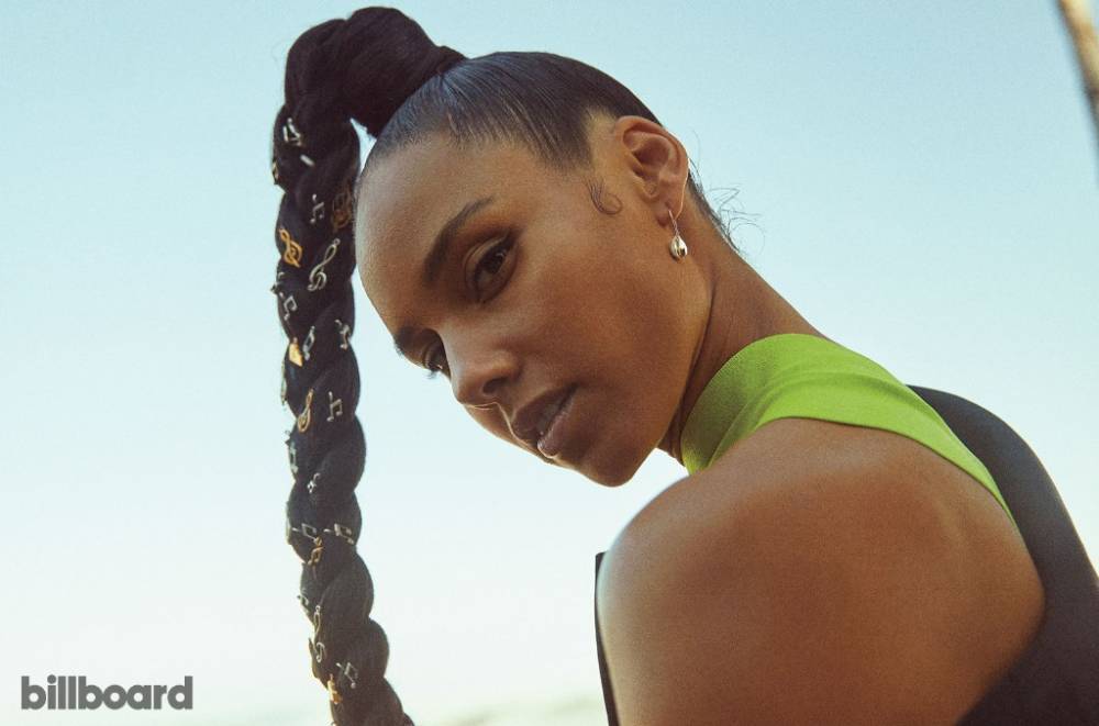 Alicia Keys Gives 'Underdog' an Island Vibe with Chronixx, Protoje Remix - billboard.com - Jamaica
