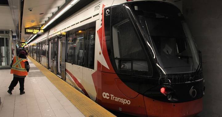 Oc Transpo - Coronavirus: Ottawa LRT service reduced as OC Transpo ridership tanks with social distancing - globalnews.ca - city Ottawa