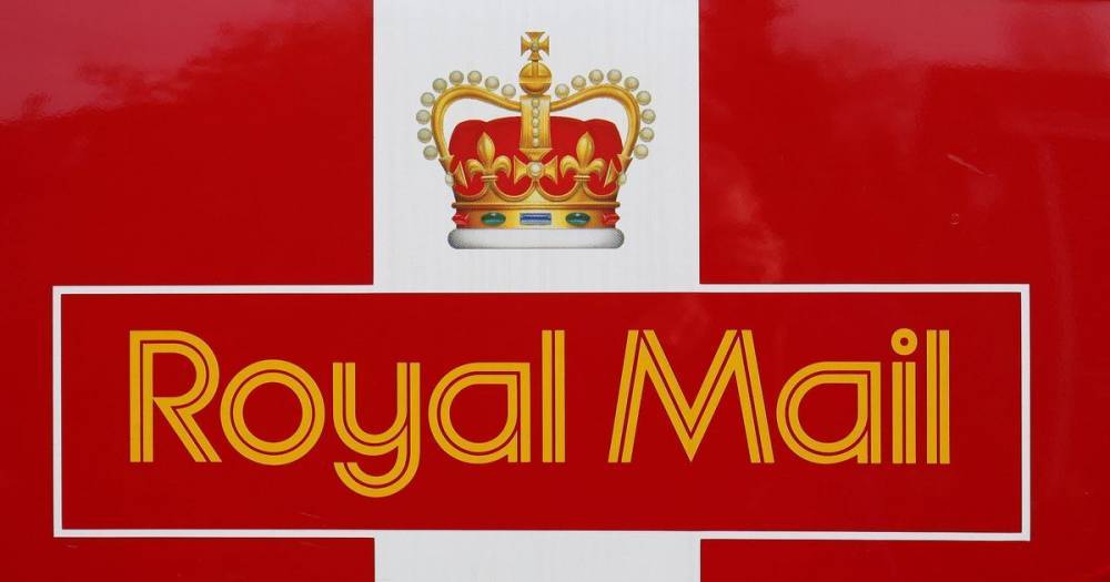 Royal Mail - Hero Royal Mail postmen battle coronavirus with new rules to help fight spread - dailystar.co.uk - Britain