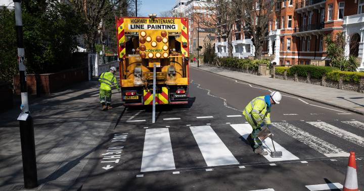 Boris Johnson - U.K.Prime - Beatles’ Abbey Road crossing finally repainted amid U.K. coronavirus lockdown - globalnews.ca