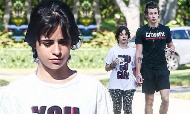 Camila Cabello - Shawn Mendes - Camila Cabello rocks girl power with boyfriend Shawn Mendes during morning stroll in Miami - dailymail.co.uk - county Miami - city Havana