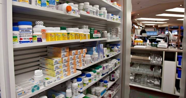 Manitoba pharmacies among essential services adapting amid coronavirus pandemic - globalnews.ca