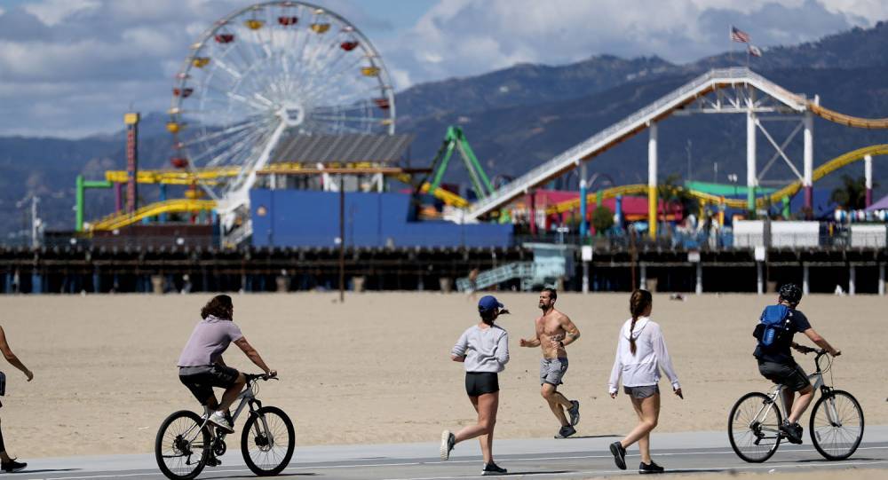 Los Angeles Shuts Down All Beaches, Trails, & Bike Paths Amid the Health Crisis - justjared.com - Los Angeles - state California - city Los Angeles - county Los Angeles - county Jones