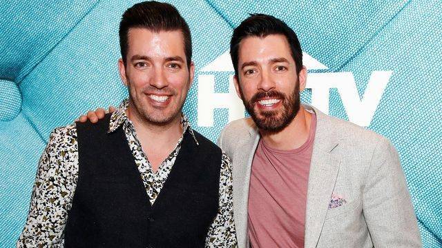 Jonathan Scott - Drew Scott - Drew, Jonathan Scott and more HGTV stars thank frontline workers in home video messages - foxnews.com
