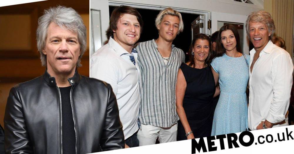 Jon Bon Jovi believes teenage son Jacob ‘has mild version’ of coronavirus days after bandmate tests positive - metro.co.uk