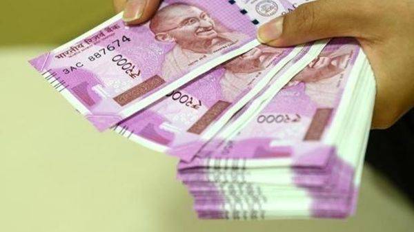 RBI's 3-month moratorium: Higher interest if you defer EMI payments - livemint.com - city New Delhi - India