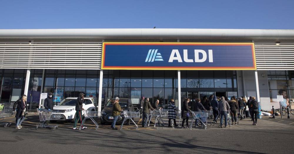 Aldi introduces new shopping rules to help frontline workers amid coronavirus pandemic - manchestereveningnews.co.uk - Britain