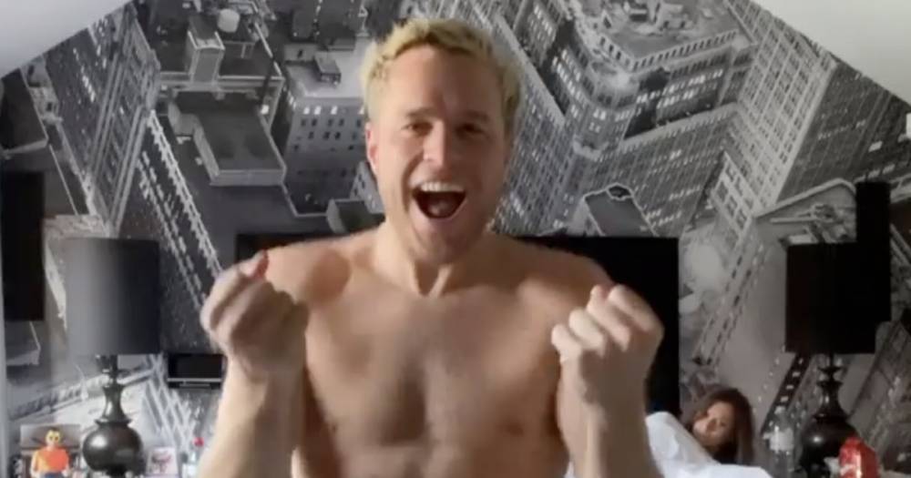 Olly Murs - Amelia Tank - Olly Murs shocks fans by showing off massive bulge as he dances in nothing but tiny pants - ok.co.uk