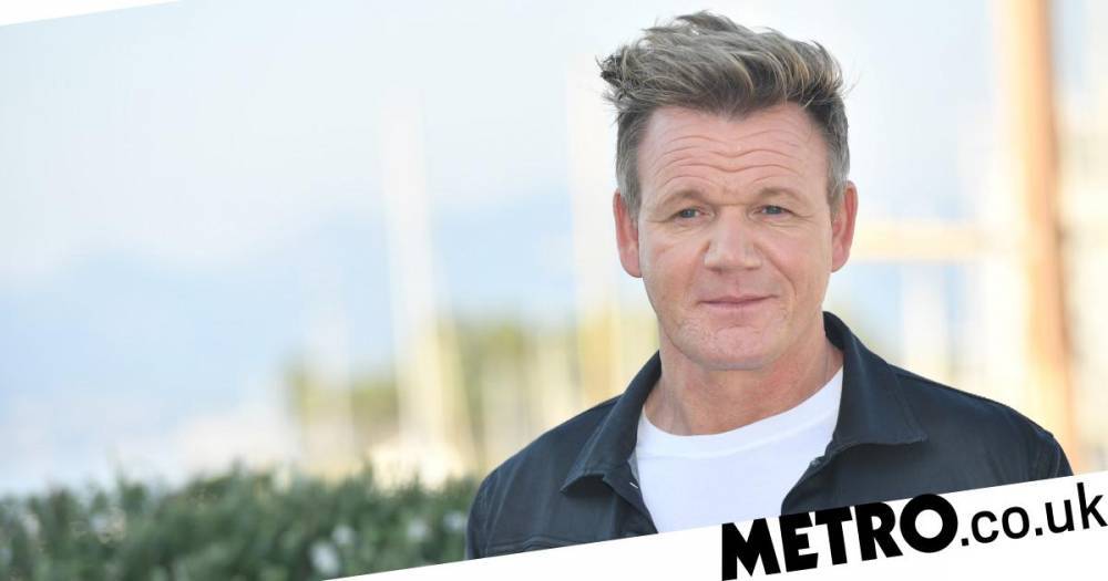 Gordon Ramsay - Gordon Ramsay is back to rating food after laying off restaurant staff and hitting back at criticism - metro.co.uk - Britain