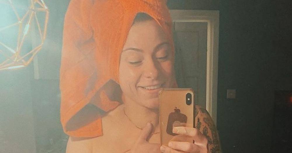 Lucy Spraggan - Lucy Spraggan shows off toned abs in topless snap as she celebrates sobriety - mirror.co.uk