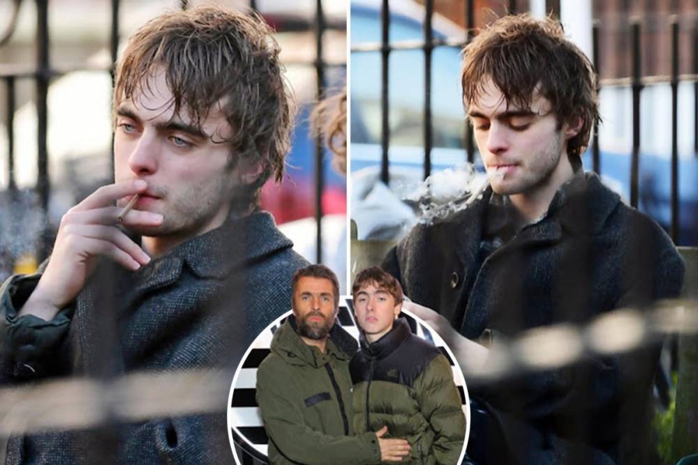 Liam Gallagher - Patsy Kensit - Liam Gallagher’s son Lennon smokes suspicious-looking cigarette during coronavirus crisis - thesun.co.uk