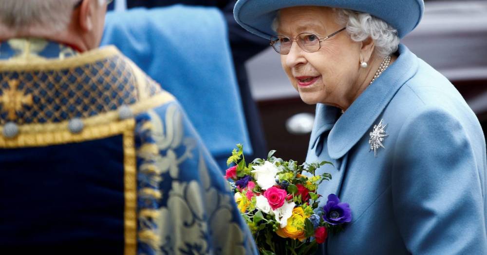 prince Philip - Coronavirus fears for Queen as servant in regular contact with Her Maj tests positive - dailystar.co.uk - London