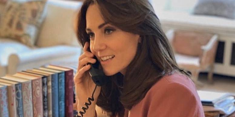 Kate Middleton - Kate Middleton and Prince William Share Rare Photos of Their Kensington Palace Offices - harpersbazaar.com - county Prince William
