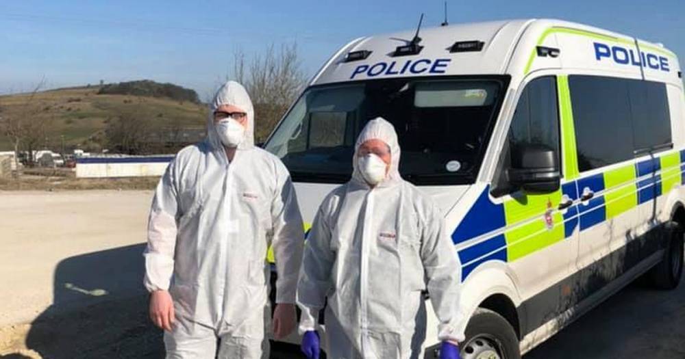 Buxton blue lagoon dyed black by cops to deter coronavirus lockdown-breakers - dailystar.co.uk - Britain