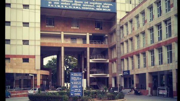 14 medical staff of Delhi hospital in home quarantine after exposure to Covid-19 patients - livemint.com - city New Delhi - city Delhi
