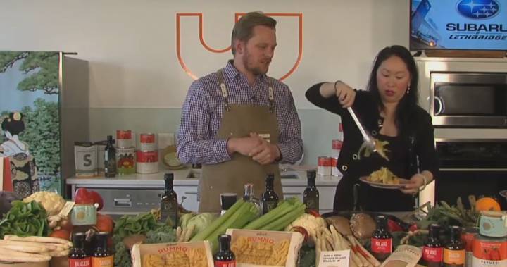 Umami shop in Lethbridge holds second biggest live cooking show amid COVID-19 pandemic - globalnews.ca - Canada