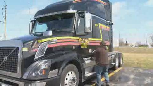 Coronavirus outbreak: Truckers work to keep supply lines open amid COVID-19 pandemic - globalnews.ca - Canada