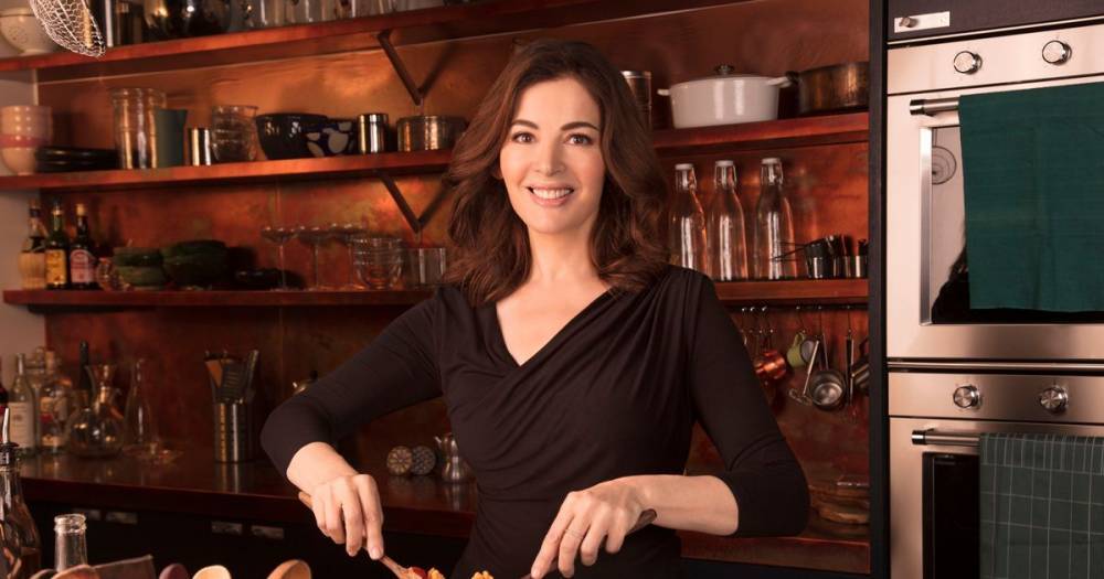 Nigella Lawson - Nigella Lawson shares what she's eating for lunch and dinner during the lockdown - mirror.co.uk - Britain