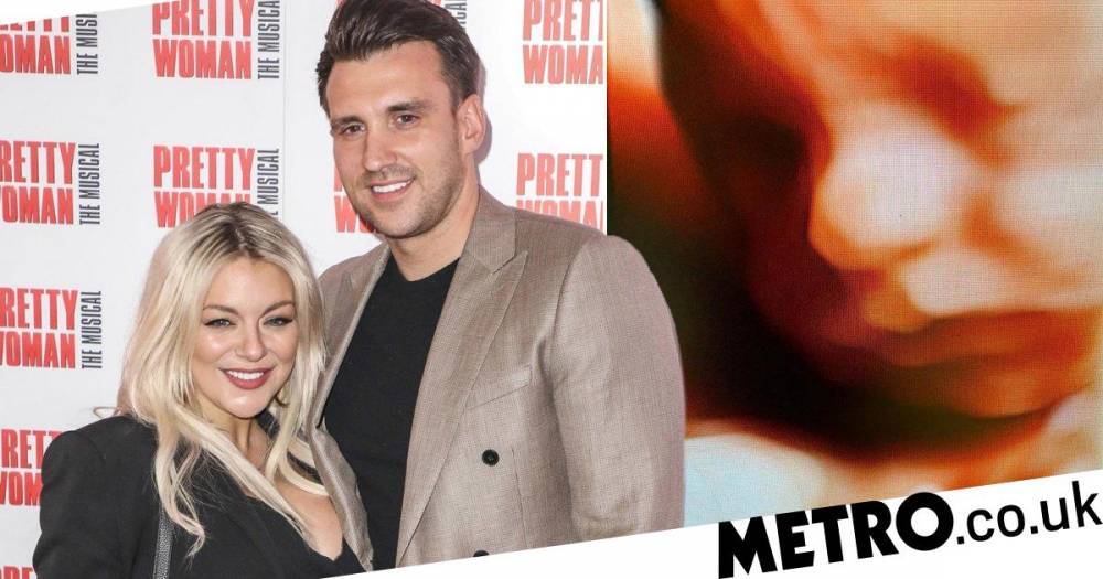 Sheridan Smith shares baby scan snap while in lockdown and vows to look at it ‘every day’ until son is born - metro.co.uk - county Smith - county Sheridan