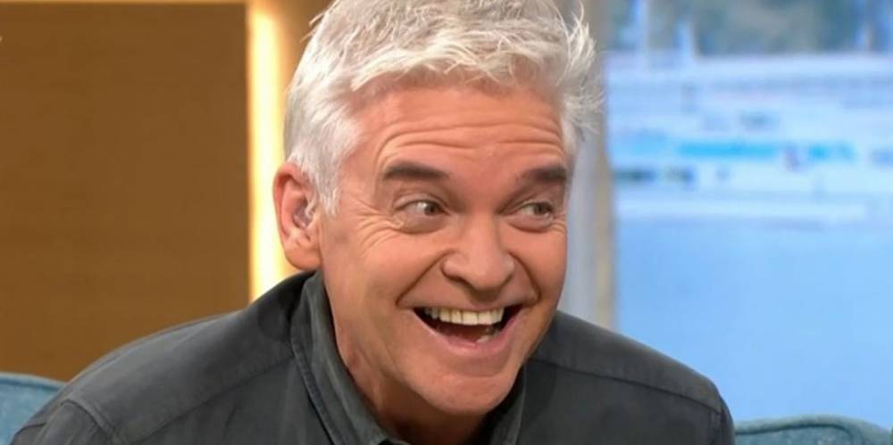 Phillip Schofield - This Morning's Phillip Schofield drinks from giant bottle of gin during lockdown - digitalspy.com