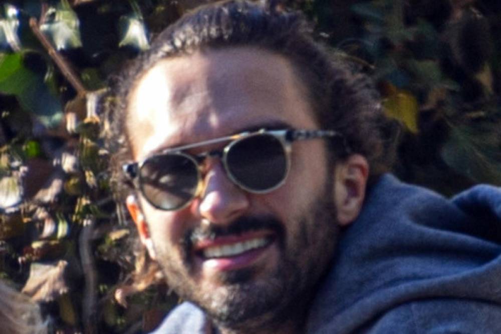 Joe Wicks - Joe Wicks heads to the park with his wife Rosie and their kids as he takes a break from coronavirus lockdown PE lessons - thesun.co.uk - city Richmond
