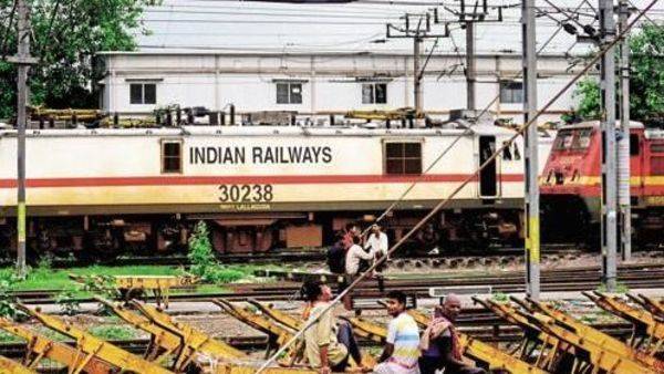 Covid-19: Railways gearing up to convert 20,000 coaches into isolation wards - livemint.com - India