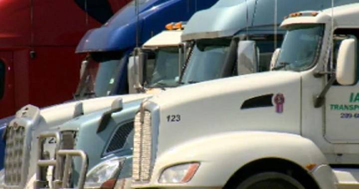 Coronavirus: Saskatchewan changes hours of service regulations for commercial truck drivers - globalnews.ca