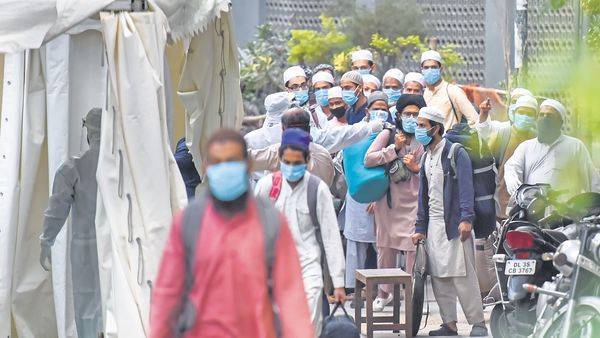 Arvind Kejriwal - Coronavirus: Police cordons off major area in Delhi’s Nizamuddin West - livemint.com - city New Delhi - Indonesia - Malaysia - city Delhi