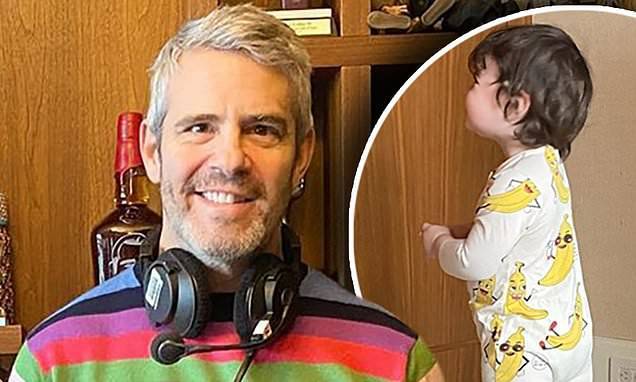 Andy Cohen - Andy Cohen is given the all-clear to see his son after 12 days of quarantine - dailymail.co.uk