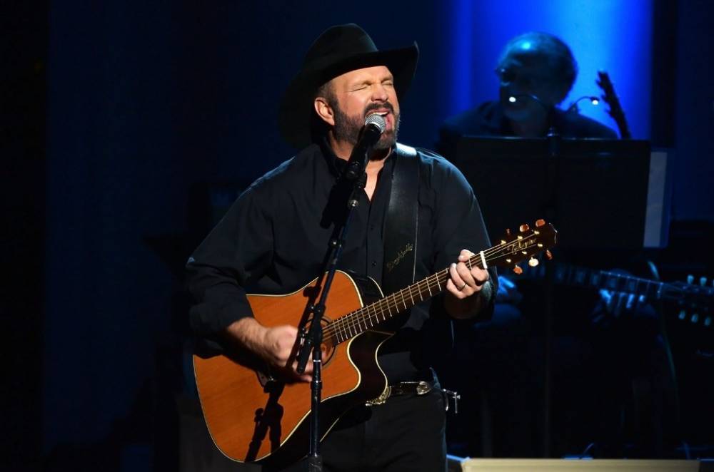 Garth Brooks - Garth Brooks Sees Himself as a Songwriter First & Foremost, So Why Don't His Awards Reflect That? - billboard.com - Usa - area District Of Columbia - Washington, area District Of Columbia - county Hall