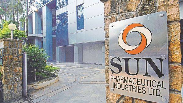 Sun Pharma’s ex-India biz at record low valuations, amid FDA troubles - livemint.com - Usa - India