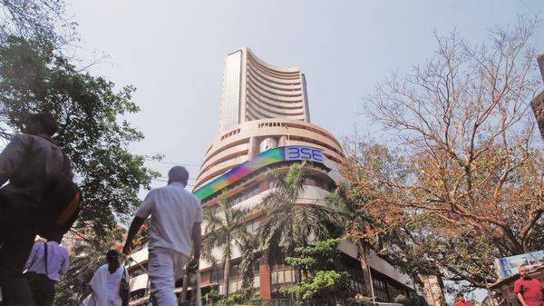 One fund manager buys ‘every day’ as Indian market tanks due coronavirus - livemint.com - India