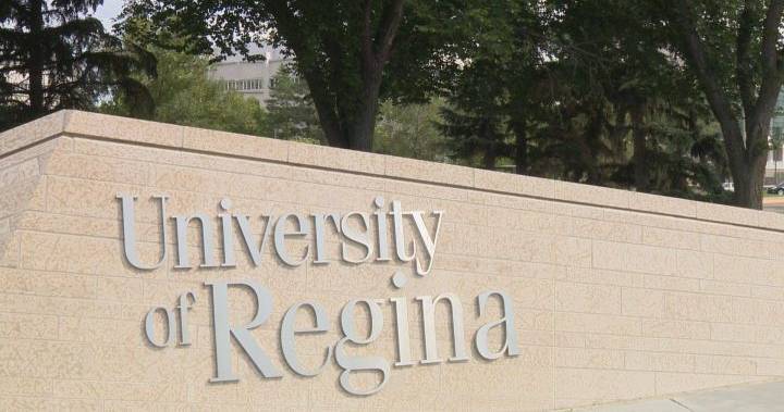 University of Regina offers students final grading options amid COVID-19 pandemic - globalnews.ca