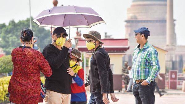 Bengaluru police seize 12000 fake N95 masks - livemint.com
