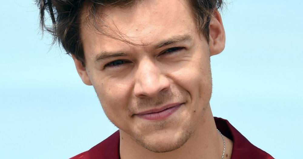 Homesick Harry Styles missing his family while 'stuck' in quarantine in California - mirror.co.uk - Usa - Britain - state California