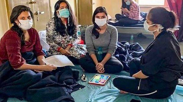 Coronavirus: 10 Indian evacuees from Iran test positive - livemint.com - Iran - city New Delhi - India