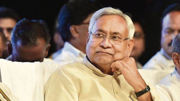 Nitish Kumar - Health, administrative crises in Bihar turning into key poll issues - livemint.com - city New Delhi